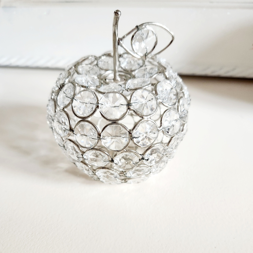 Pier 1 Crystal Apple